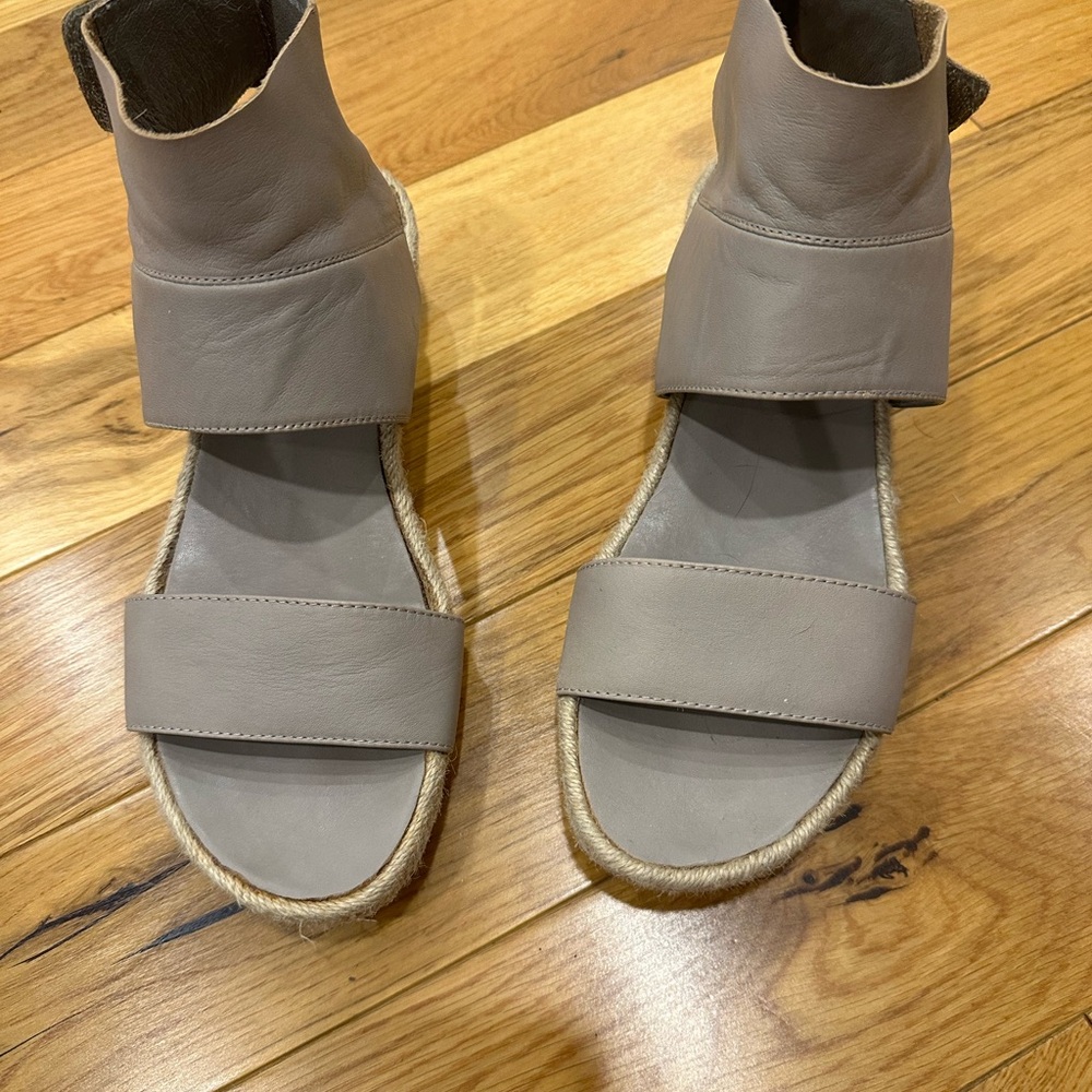 Eileen Fisher Gray Espadrille Shoes Minimalist Design